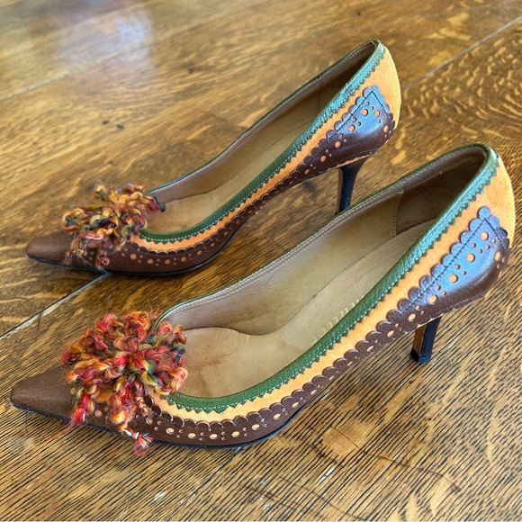 Vintage Leather and Yarn Bettye Muller Designer Heels - Picture 6 of 8